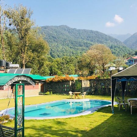 Tatva Bir Tents And Hotel Kangar Екстериор снимка