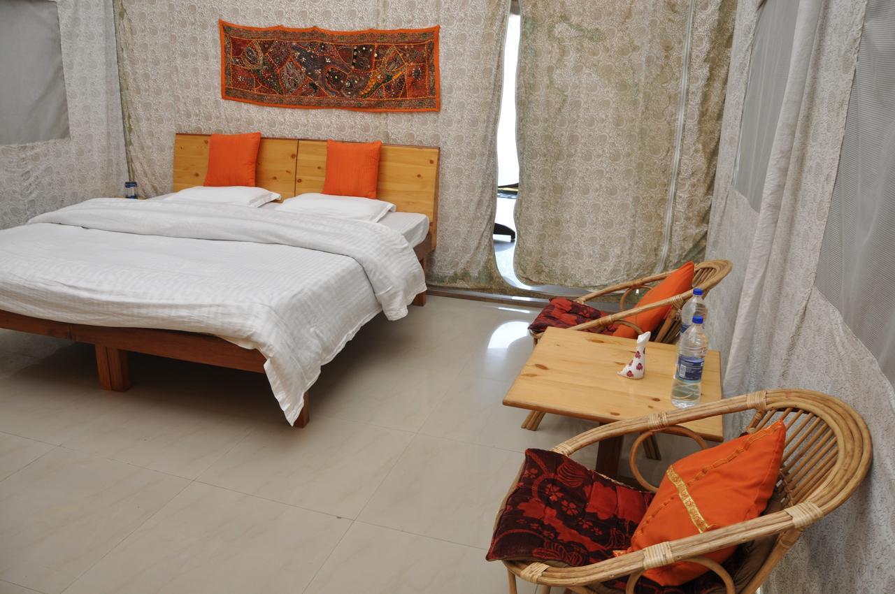 Tatva Bir Tents And Hotel Kangar Екстериор снимка