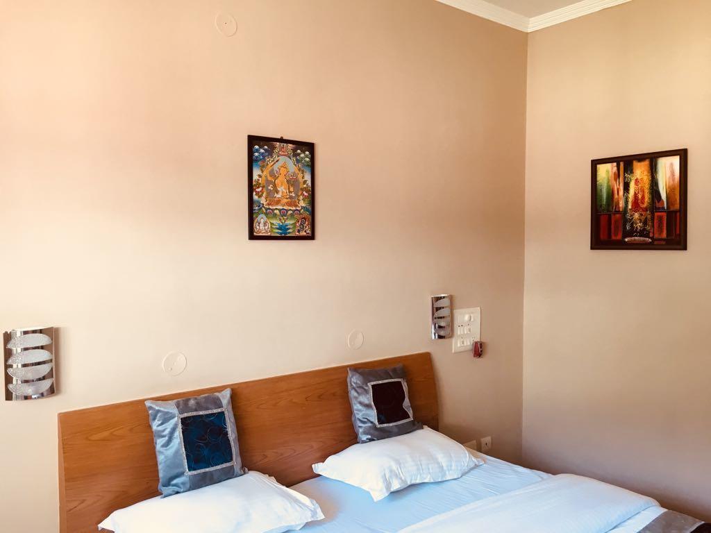Tatva Bir Tents And Hotel Kangar Екстериор снимка